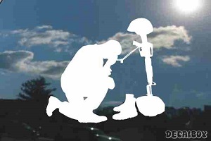 Soldier Kneeling In Prayer Decal